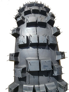 140/80-18 Medium/Hard Terrain Tire